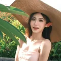 靓靓小小酥