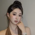 李李呀_LiLi