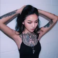 亞妞er